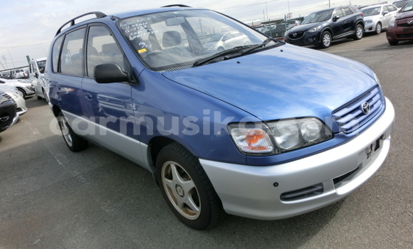 Tenga Tsaru Toyota Ipsum Bhuruu Mota in Beitbridge in Matabeleland South