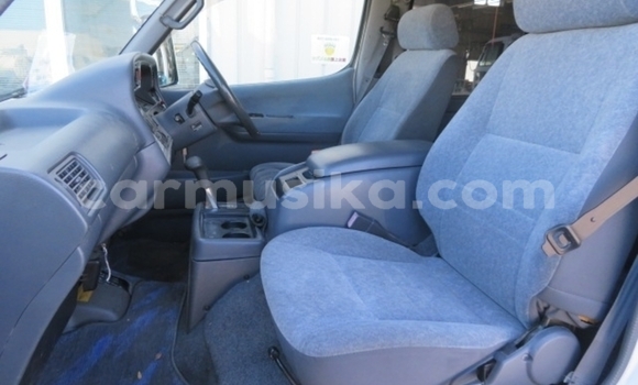 Tenga Tsaru Toyota Hiace Zvimwe Mota in Beitbridge in Matabeleland South Tenga Tsaru Toyota Hiace Zvimwe Mota in Beitbridge in Matabeleland South