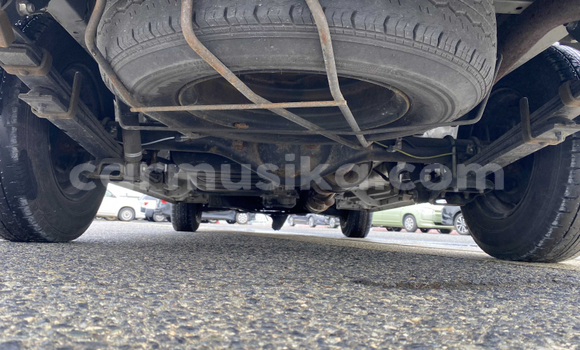 Buy Used Toyota Hiace Silver Car in Beitbridge in Matabeleland South Buy Used Toyota Hiace Silver Car in Beitbridge in Matabeleland South