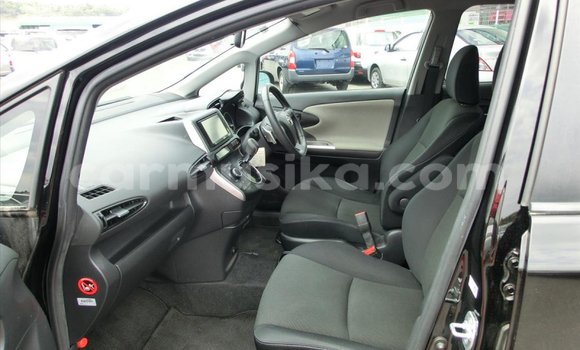 Buy Used Toyota Wish Black Car in Beitbridge in Matabeleland South Buy Used Toyota Wish Black Car in Beitbridge in Matabeleland South