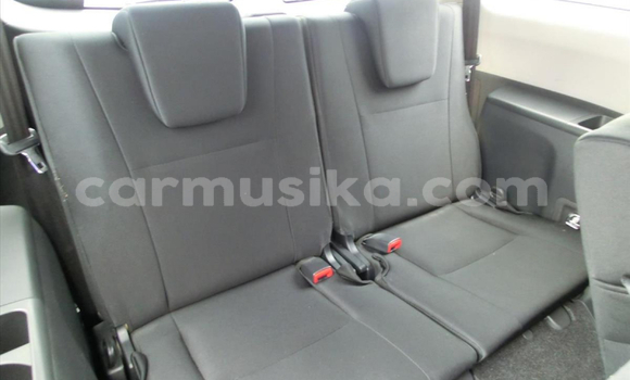 Buy Used Toyota Wish Black Car in Beitbridge in Matabeleland South Buy Used Toyota Wish Black Car in Beitbridge in Matabeleland South