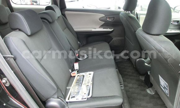 Buy Used Toyota Wish Black Car in Beitbridge in Matabeleland South Buy Used Toyota Wish Black Car in Beitbridge in Matabeleland South