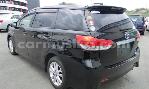 Buy Used Toyota Wish Black Car in Beitbridge in Matabeleland South Buy Used Toyota Wish Black Car in Beitbridge in Matabeleland South