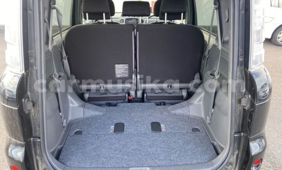 Buy Used Toyota Sienta Black Car in Beitbridge in Matabeleland South Buy Used Toyota Sienta Black Car in Beitbridge in Matabeleland South