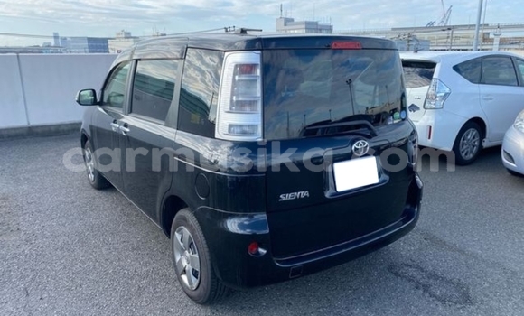 Buy Used Toyota Sienta Black Car in Beitbridge in Matabeleland South Buy Used Toyota Sienta Black Car in Beitbridge in Matabeleland South