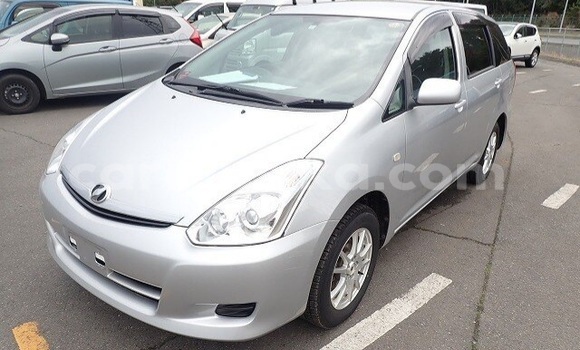 Nunua Ilio tumika Toyota Wish Fedha Gari ndani ya Beitbridge nchini Matabeleland Kusini Nunua Ilio tumika Toyota Wish Fedha Gari ndani ya Beitbridge nchini Matabeleland Kusini