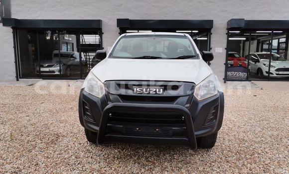 Acheter Occasion Voiture Isuzu KB Blanc à Beitbridge, Matabeleland South Acheter Occasion Voiture Isuzu KB Blanc à Beitbridge, Matabeleland South