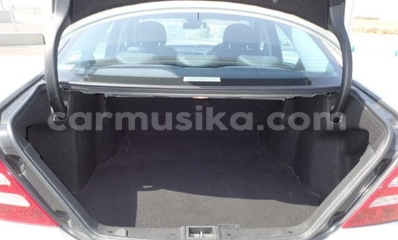 Acheter Occasion Voiture Mercedes-Benz C180 COUPE Gris à Beitbridge, Matabeleland South Acheter Occasion Voiture Mercedes-Benz C180 COUPE Gris à Beitbridge, Matabeleland South