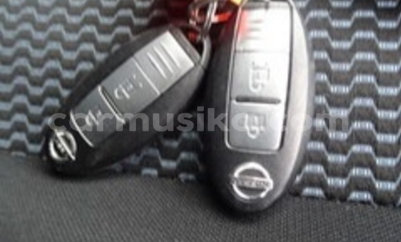 Buy Used Nissan Note White Car in Beitbridge in Matabeleland South Buy Used Nissan Note White Car in Beitbridge in Matabeleland South