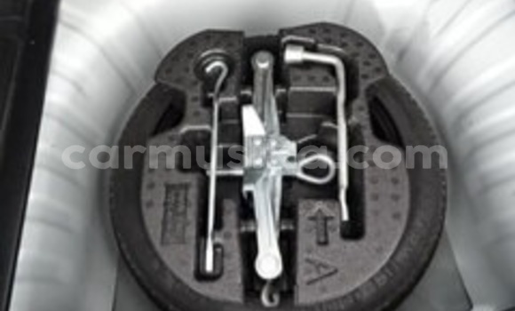 Buy Used Nissan Note White Car in Beitbridge in Matabeleland South Buy Used Nissan Note White Car in Beitbridge in Matabeleland South