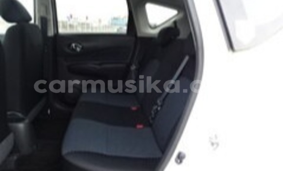 Buy Used Nissan Note White Car in Beitbridge in Matabeleland South Buy Used Nissan Note White Car in Beitbridge in Matabeleland South