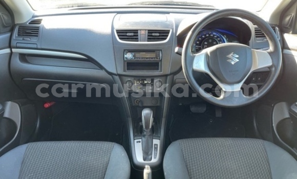 Acheter Occasion Voiture Suzuki Swift Blanc à Beitbridge, Matabeleland South Acheter Occasion Voiture Suzuki Swift Blanc à Beitbridge, Matabeleland South