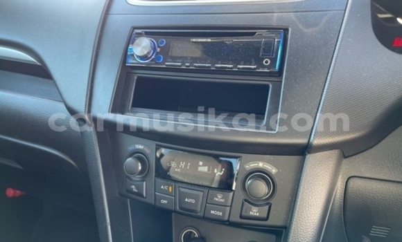 Acheter Occasion Voiture Suzuki Swift Blanc à Beitbridge, Matabeleland South Acheter Occasion Voiture Suzuki Swift Blanc à Beitbridge, Matabeleland South