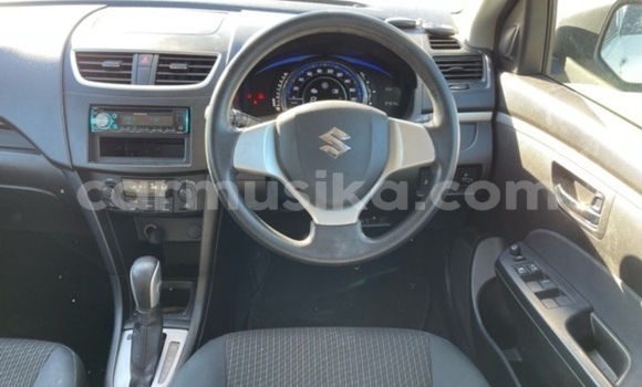 Acheter Occasion Voiture Suzuki Swift Blanc à Beitbridge, Matabeleland South Acheter Occasion Voiture Suzuki Swift Blanc à Beitbridge, Matabeleland South