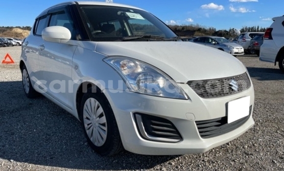 Acheter Occasion Voiture Suzuki Swift Blanc à Beitbridge, Matabeleland South Acheter Occasion Voiture Suzuki Swift Blanc à Beitbridge, Matabeleland South