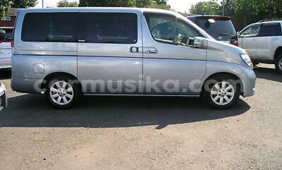 Acheter Occasion Voiture Nissan Elgrand Gris à Borrowdale, Harare Acheter Occasion Voiture Nissan Elgrand Gris à Borrowdale, Harare