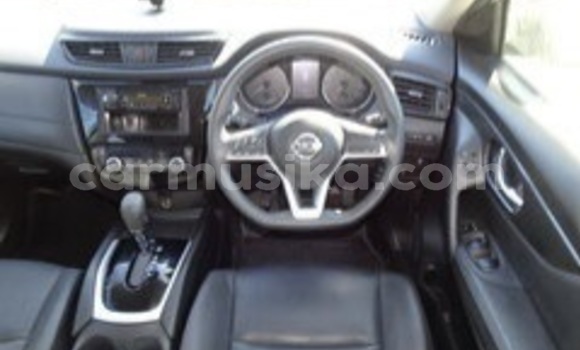Acheter Occasion Voiture Nissan X–Trail Gris à Beitbridge, Matabeleland South Acheter Occasion Voiture Nissan X–Trail Gris à Beitbridge, Matabeleland South