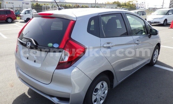 Acheter Occasion Voiture Honda Fit Gris à Beitbridge, Matabeleland South Acheter Occasion Voiture Honda Fit Gris à Beitbridge, Matabeleland South