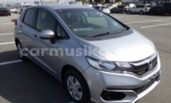 Acheter Occasion Voiture Honda Fit Gris à Beitbridge, Matabeleland South Acheter Occasion Voiture Honda Fit Gris à Beitbridge, Matabeleland South