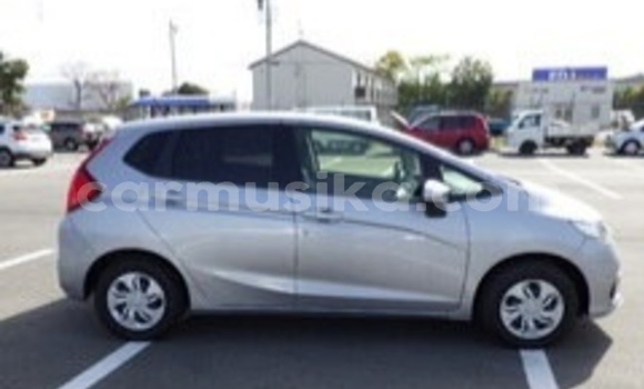 Acheter Occasion Voiture Honda Fit Gris à Beitbridge, Matabeleland South Acheter Occasion Voiture Honda Fit Gris à Beitbridge, Matabeleland South