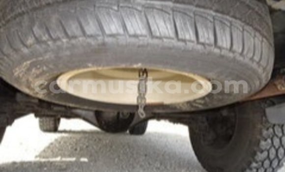 Nunua Ilio tumika Toyota Land Cruiser Nyeupe Gari ndani ya Beitbridge nchini Matabeleland Kusini Nunua Ilio tumika Toyota Land Cruiser Nyeupe Gari ndani ya Beitbridge nchini Matabeleland Kusini