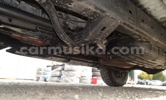 Nunua Ilio tumika Toyota Land Cruiser Nyeupe Gari ndani ya Beitbridge nchini Matabeleland Kusini Nunua Ilio tumika Toyota Land Cruiser Nyeupe Gari ndani ya Beitbridge nchini Matabeleland Kusini