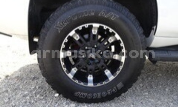 Nunua Ilio tumika Toyota Land Cruiser Nyeupe Gari ndani ya Beitbridge nchini Matabeleland Kusini Nunua Ilio tumika Toyota Land Cruiser Nyeupe Gari ndani ya Beitbridge nchini Matabeleland Kusini