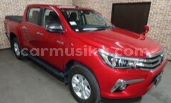 Nunua Ilio tumika Toyota Hilux Nyekundu Gari ndani ya Beitbridge nchini Matabeleland Kusini Nunua Ilio tumika Toyota Hilux Nyekundu Gari ndani ya Beitbridge nchini Matabeleland Kusini