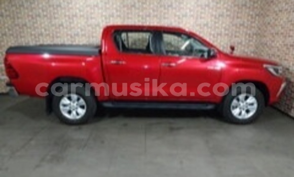 Nunua Ilio tumika Toyota Hilux Nyekundu Gari ndani ya Beitbridge nchini Matabeleland Kusini Nunua Ilio tumika Toyota Hilux Nyekundu Gari ndani ya Beitbridge nchini Matabeleland Kusini