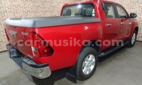Nunua Ilio tumika Toyota Hilux Nyekundu Gari ndani ya Beitbridge nchini Matabeleland Kusini Nunua Ilio tumika Toyota Hilux Nyekundu Gari ndani ya Beitbridge nchini Matabeleland Kusini