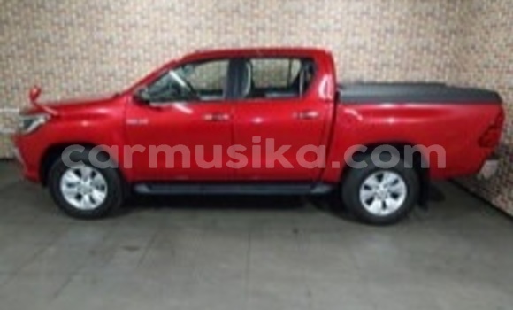 Nunua Ilio tumika Toyota Hilux Nyekundu Gari ndani ya Beitbridge nchini Matabeleland Kusini Nunua Ilio tumika Toyota Hilux Nyekundu Gari ndani ya Beitbridge nchini Matabeleland Kusini