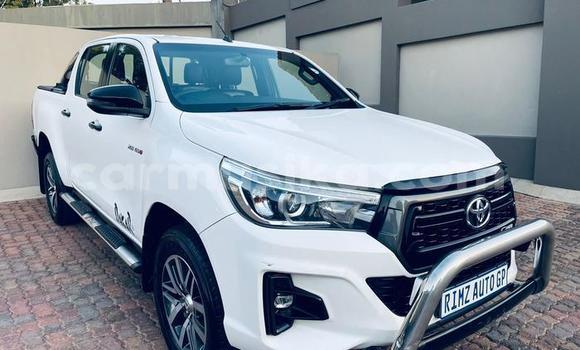 Acheter Occasion Voiture Toyota Hilux Blanc à Beitbridge, Matabeleland South Acheter Occasion Voiture Toyota Hilux Blanc à Beitbridge, Matabeleland South