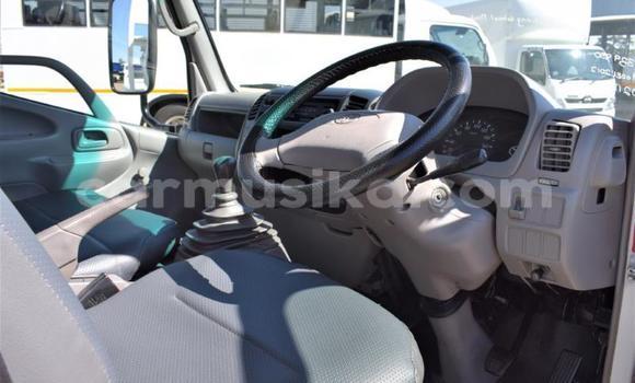 Nunua Ilio tumika Toyota Dyna Nyingine Lori ndani ya Beitbridge nchini Matabeleland Kusini Nunua Ilio tumika Toyota Dyna Nyingine Lori ndani ya Beitbridge nchini Matabeleland Kusini