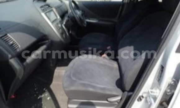 Acheter Occasion Voiture Toyota Ractis Gris à Beitbridge, Matabeleland South Acheter Occasion Voiture Toyota Ractis Gris à Beitbridge, Matabeleland South