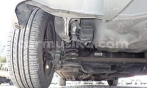 Acheter Occasion Voiture Toyota Ractis Gris à Beitbridge, Matabeleland South Acheter Occasion Voiture Toyota Ractis Gris à Beitbridge, Matabeleland South