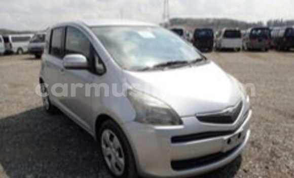 Acheter Occasion Voiture Toyota Ractis Gris à Beitbridge, Matabeleland South Acheter Occasion Voiture Toyota Ractis Gris à Beitbridge, Matabeleland South