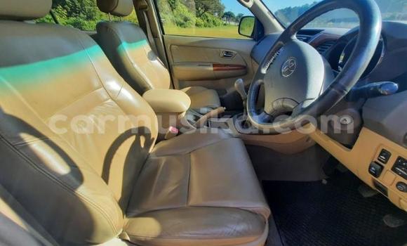 Buy Used Toyota Fortuner White Car in Beitbridge in Matabeleland South Buy Used Toyota Fortuner White Car in Beitbridge in Matabeleland South