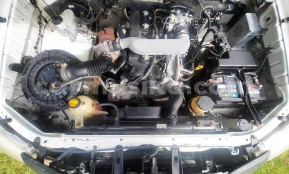 Acheter Occasion Voiture Toyota Hilux Blanc à Beitbridge, Matabeleland South Acheter Occasion Voiture Toyota Hilux Blanc à Beitbridge, Matabeleland South