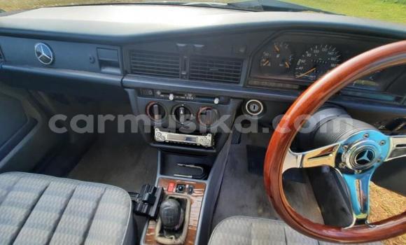 Acheter Occasion Voiture Mercedes‒Benz C–Class Blanc à Beitbridge, Matabeleland South Acheter Occasion Voiture Mercedes‒Benz C–Class Blanc à Beitbridge, Matabeleland South