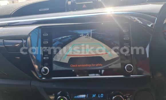 Buy Used Toyota Hilux White Car in Beitbridge in Matabeleland South Buy Used Toyota Hilux White Car in Beitbridge in Matabeleland South