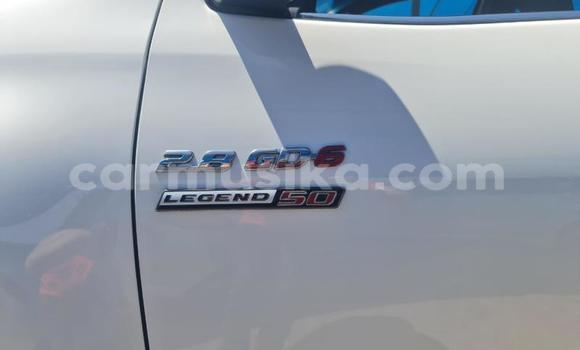 Buy Used Toyota Hilux White Car in Beitbridge in Matabeleland South Buy Used Toyota Hilux White Car in Beitbridge in Matabeleland South