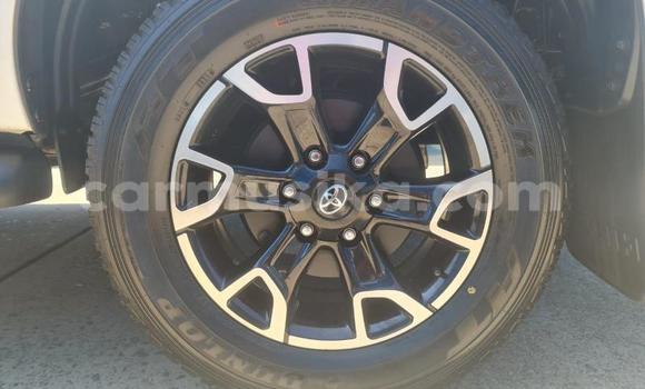 Buy Used Toyota Hilux White Car in Beitbridge in Matabeleland South Buy Used Toyota Hilux White Car in Beitbridge in Matabeleland South