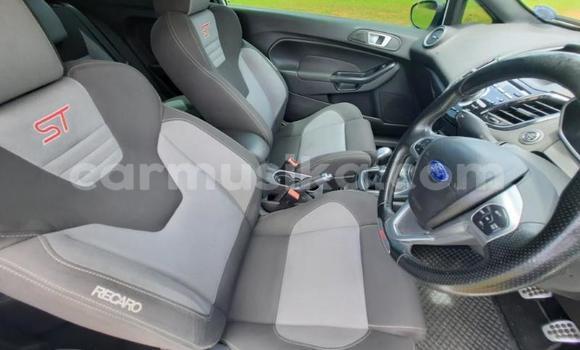 Buy Used Ford Fiesta White Car in Beitbridge in Matabeleland South Buy Used Ford Fiesta White Car in Beitbridge in Matabeleland South