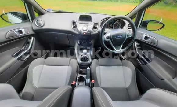 Buy Used Ford Fiesta White Car in Beitbridge in Matabeleland South Buy Used Ford Fiesta White Car in Beitbridge in Matabeleland South