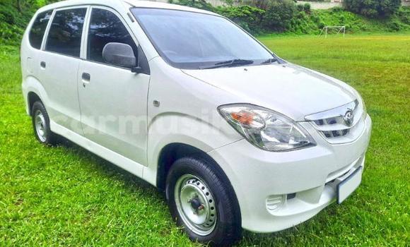 Tenga Tsaru Toyota Avanza Chena Mota in Beitbridge in Matabeleland South Tenga Tsaru Toyota Avanza Chena Mota in Beitbridge in Matabeleland South