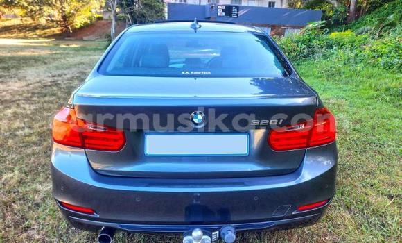 Acheter Occasion Voiture BMW 3–Series Autre à Beitbridge, Matabeleland South Acheter Occasion Voiture BMW 3–Series Autre à Beitbridge, Matabeleland South