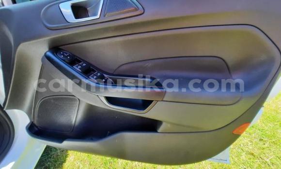 Buy Used Ford Fiesta White Car in Beitbridge in Matabeleland South Buy Used Ford Fiesta White Car in Beitbridge in Matabeleland South