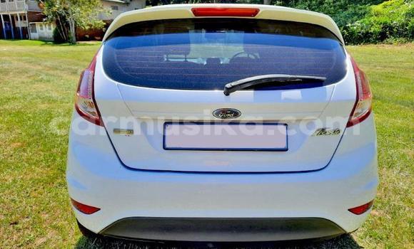 Buy Used Ford Fiesta White Car in Beitbridge in Matabeleland South Buy Used Ford Fiesta White Car in Beitbridge in Matabeleland South