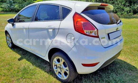 Buy Used Ford Fiesta White Car in Beitbridge in Matabeleland South Buy Used Ford Fiesta White Car in Beitbridge in Matabeleland South