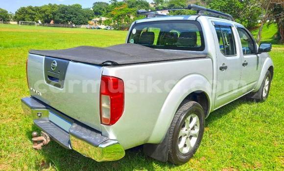 Nunua Ilio tumika Nissan Navara Fedha Gari ndani ya Beitbridge nchini Matabeleland Kusini Nunua Ilio tumika Nissan Navara Fedha Gari ndani ya Beitbridge nchini Matabeleland Kusini